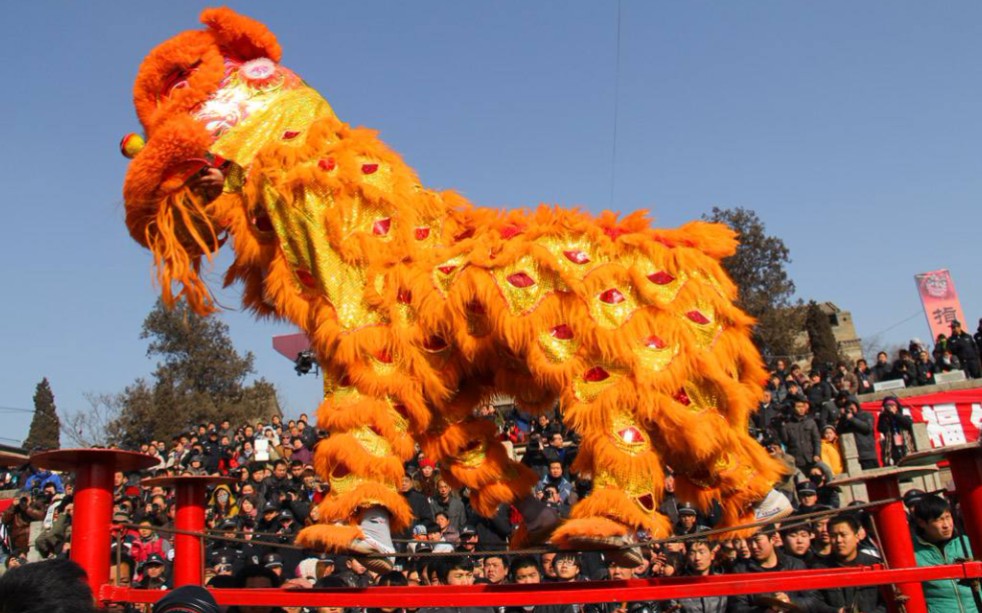 舞狮,这才叫水狮!