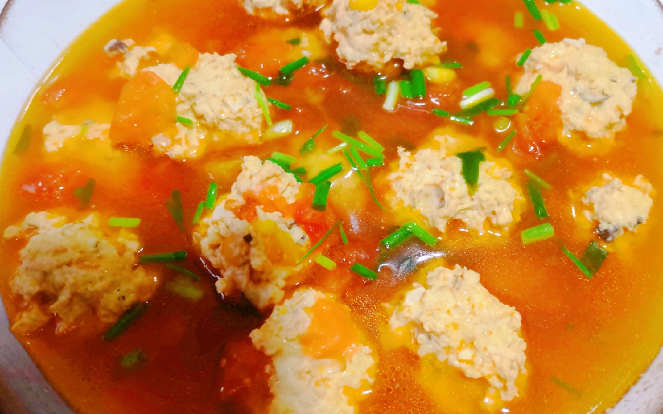 番茄丸子汤怎么做_番茄丸子汤的做法视频_淘桃曼_豆果美食