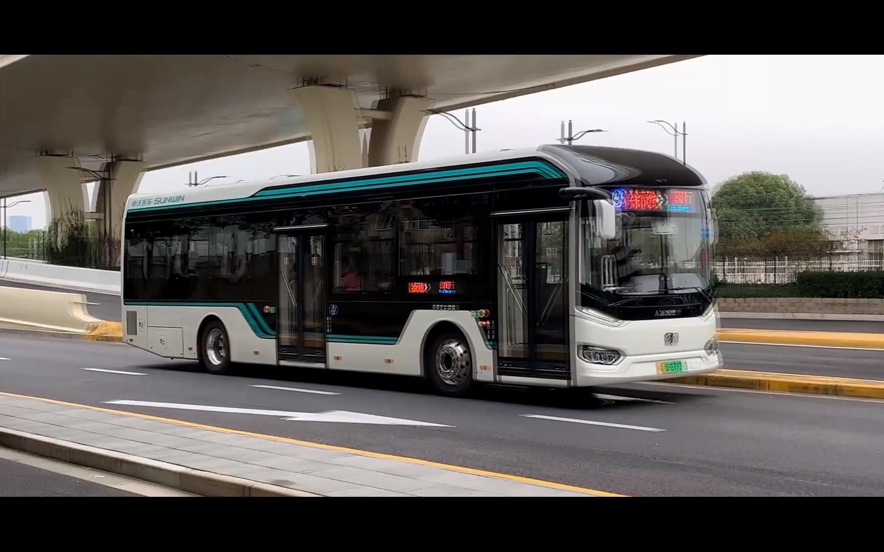 上海公交 巴士二公司 徐闵线 s2z-1115