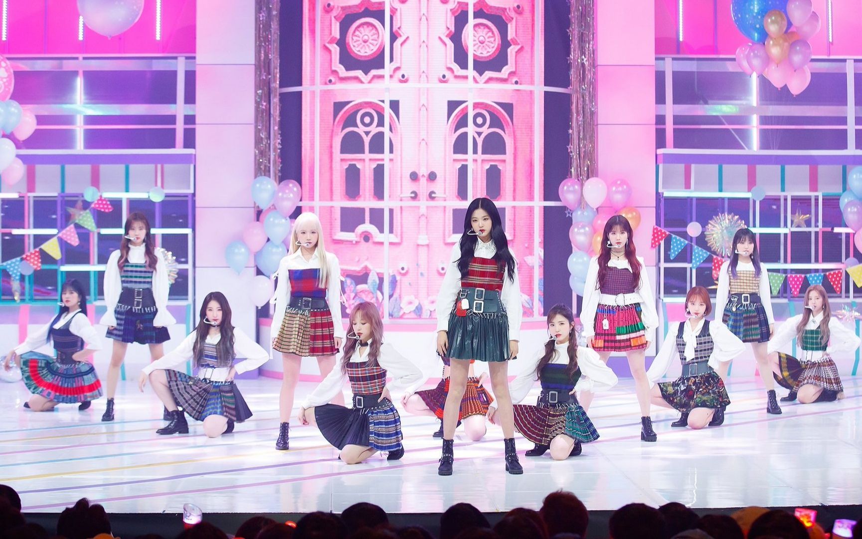 [图]【IZ*ONE】IZONE官方团体直拍合集(更新至210109)