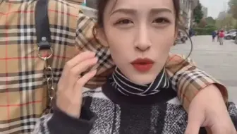 #情侣 #vlog日常 所以大家觉得对象家长找你要微信时 应该加吗？@ - 抖音
