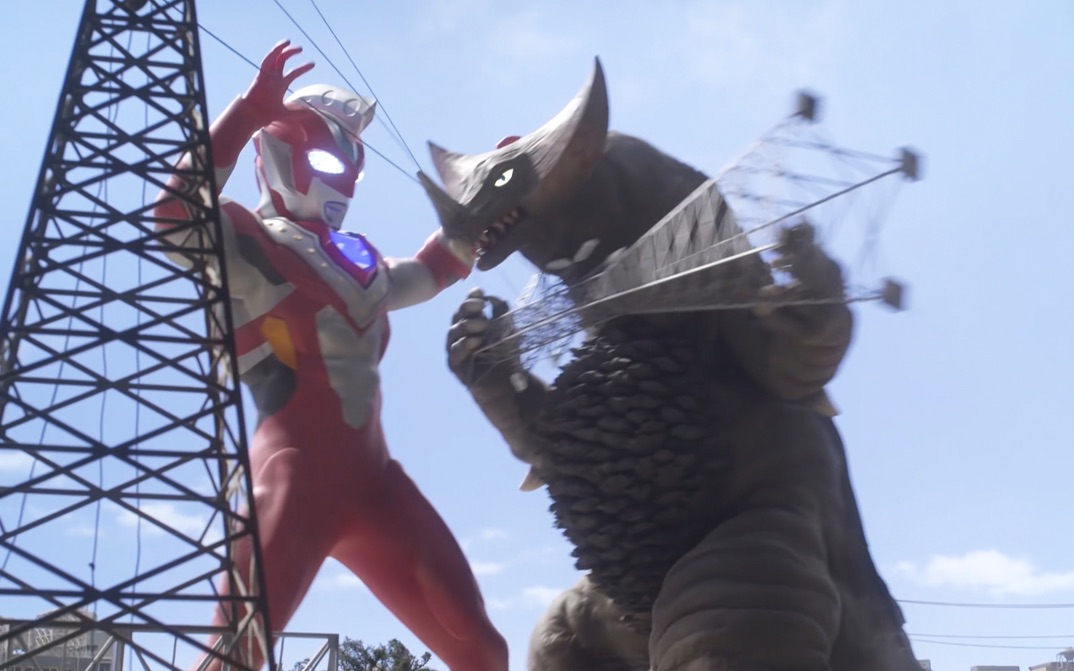 哥莫拉:我当时害怕极了,他比我更像反派!