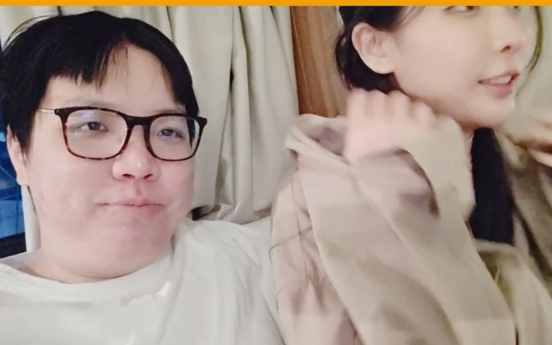 AJ与王羽希线下约会,洗头掏耳朵公主抱戏码齐全,水友直呼尖勾运气真好_哔哩哔哩bilibili
