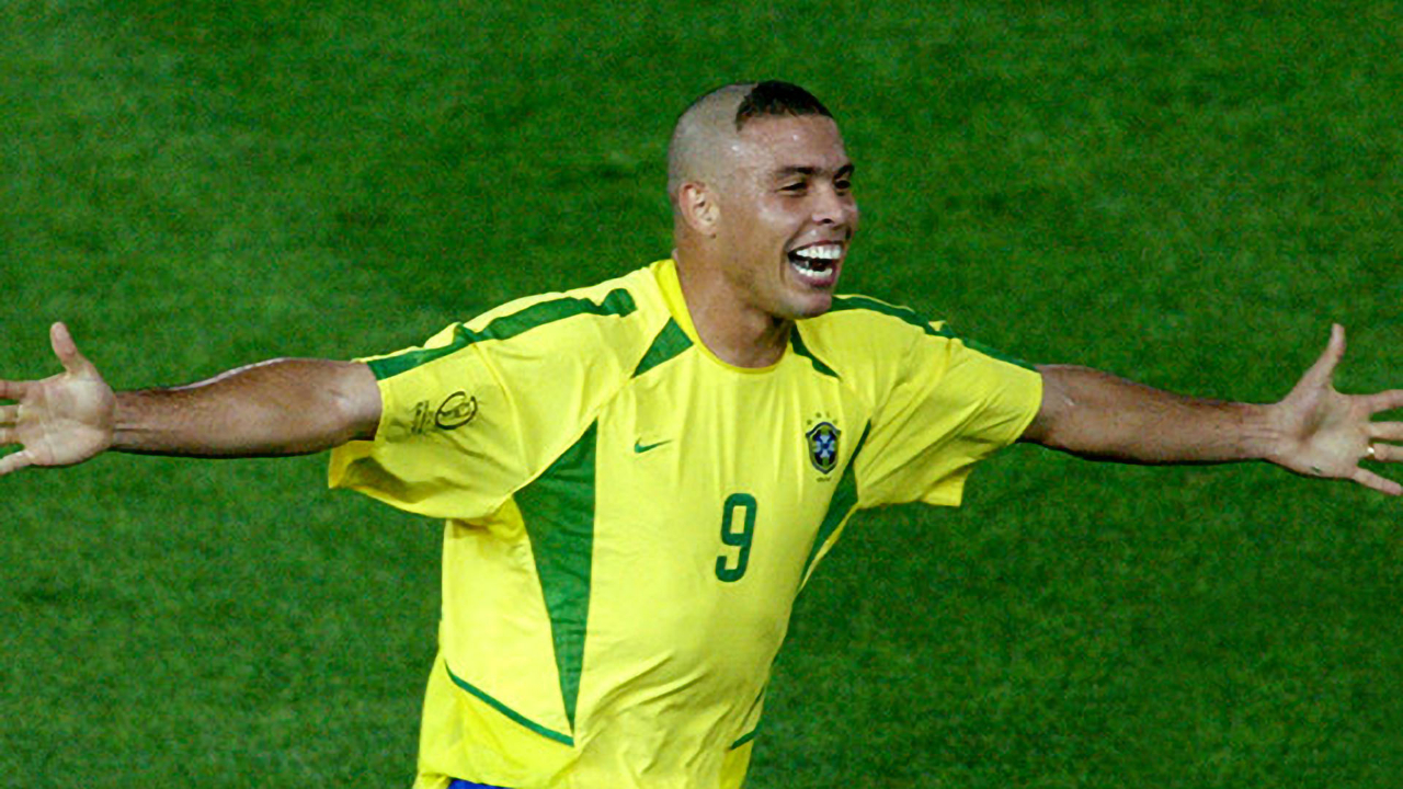 五星巴西世界杯百大进球 罗纳尔多接瓦刀妙传摧毁荷兰防线