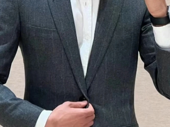 【桀骜爹】西装革履正装皮鞋黑袜条纹丝袜穿搭日常,撩正装博主日志