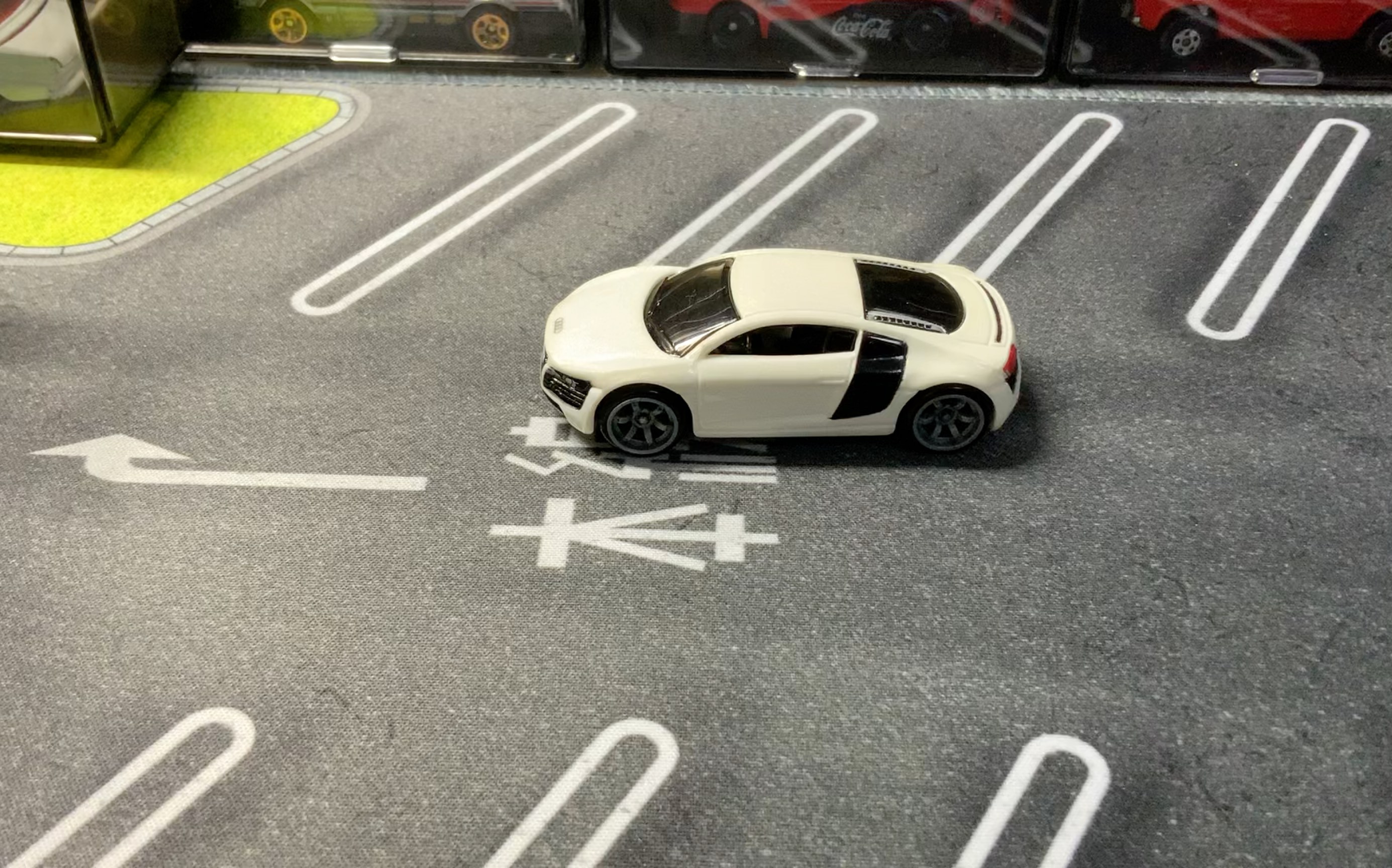 风火轮 速度机器 奥迪r8分享