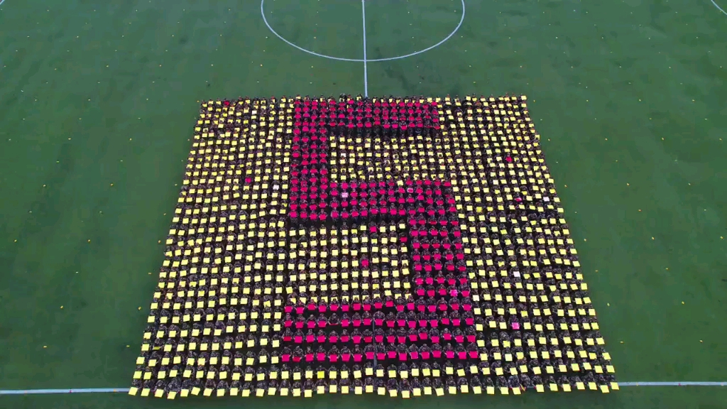 福建工程学院数字方阵——2021级军训汇演_哔哩哔哩_bilibili