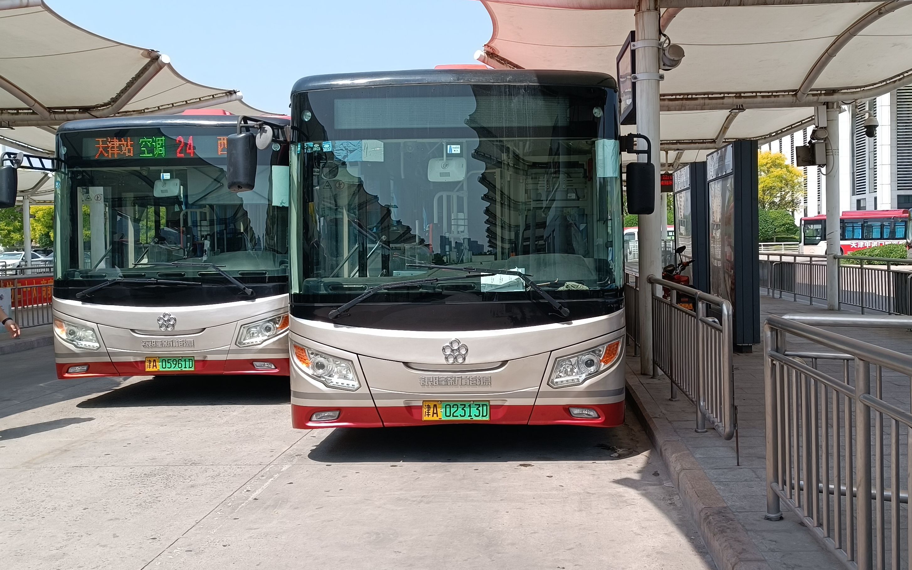 天津公交pov——52路(西站公交站——体育中心公交站)