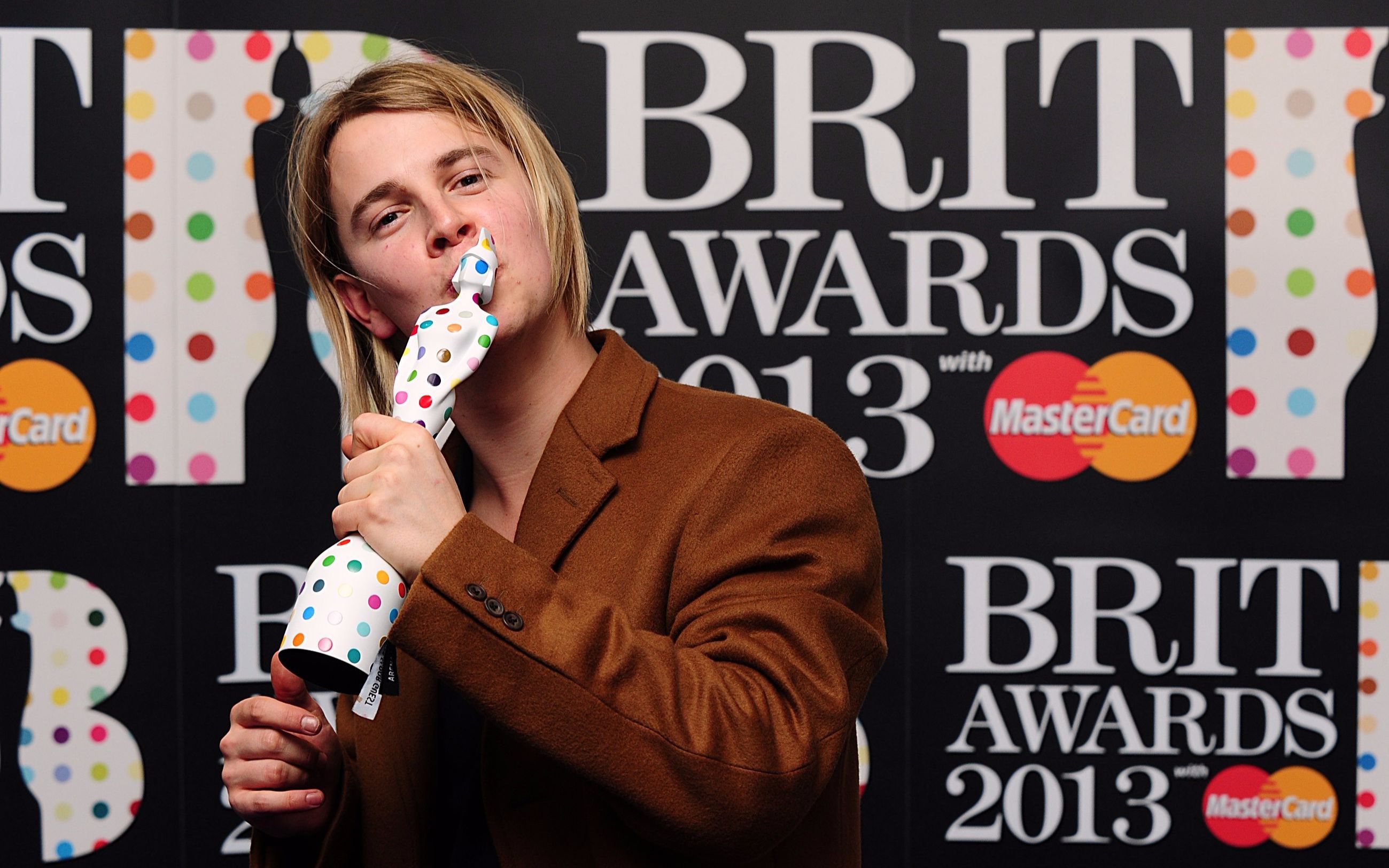 [图]Tom Odell in Brits Award 2013&2014