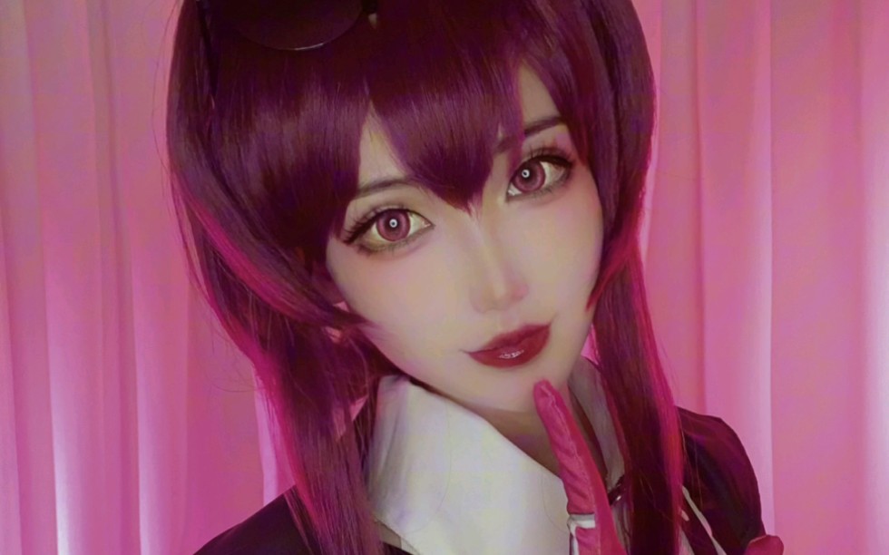 让我看看,躲起来的人都在哪呢?崩坏星穹铁道 卡芙卡cos