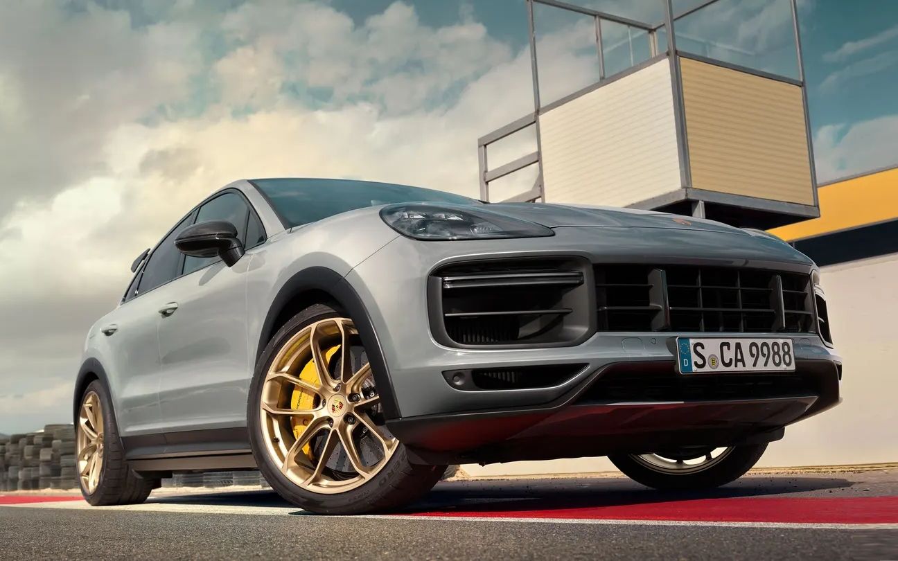 631匹马力手刃兰博基尼,2022款保时捷卡宴 turbo gt王者归来