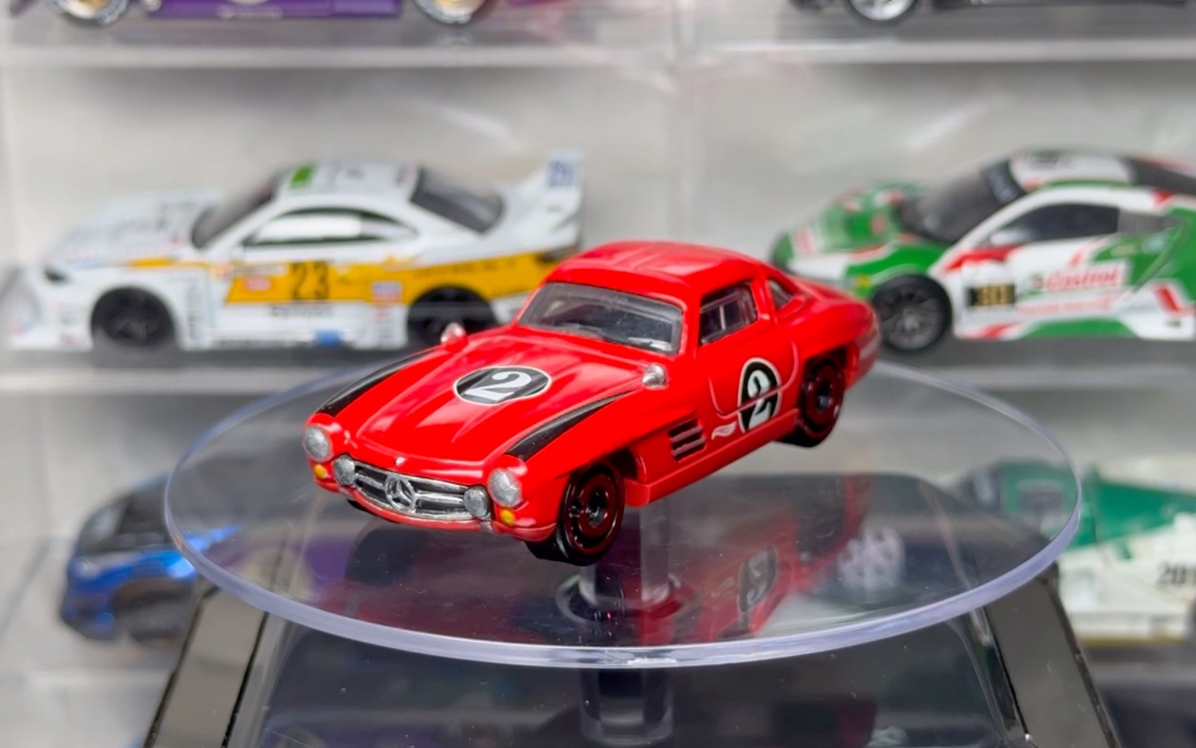 【路过的小车】红色很有精神!——风火轮普卡系列 奔驰300sl 把玩分享