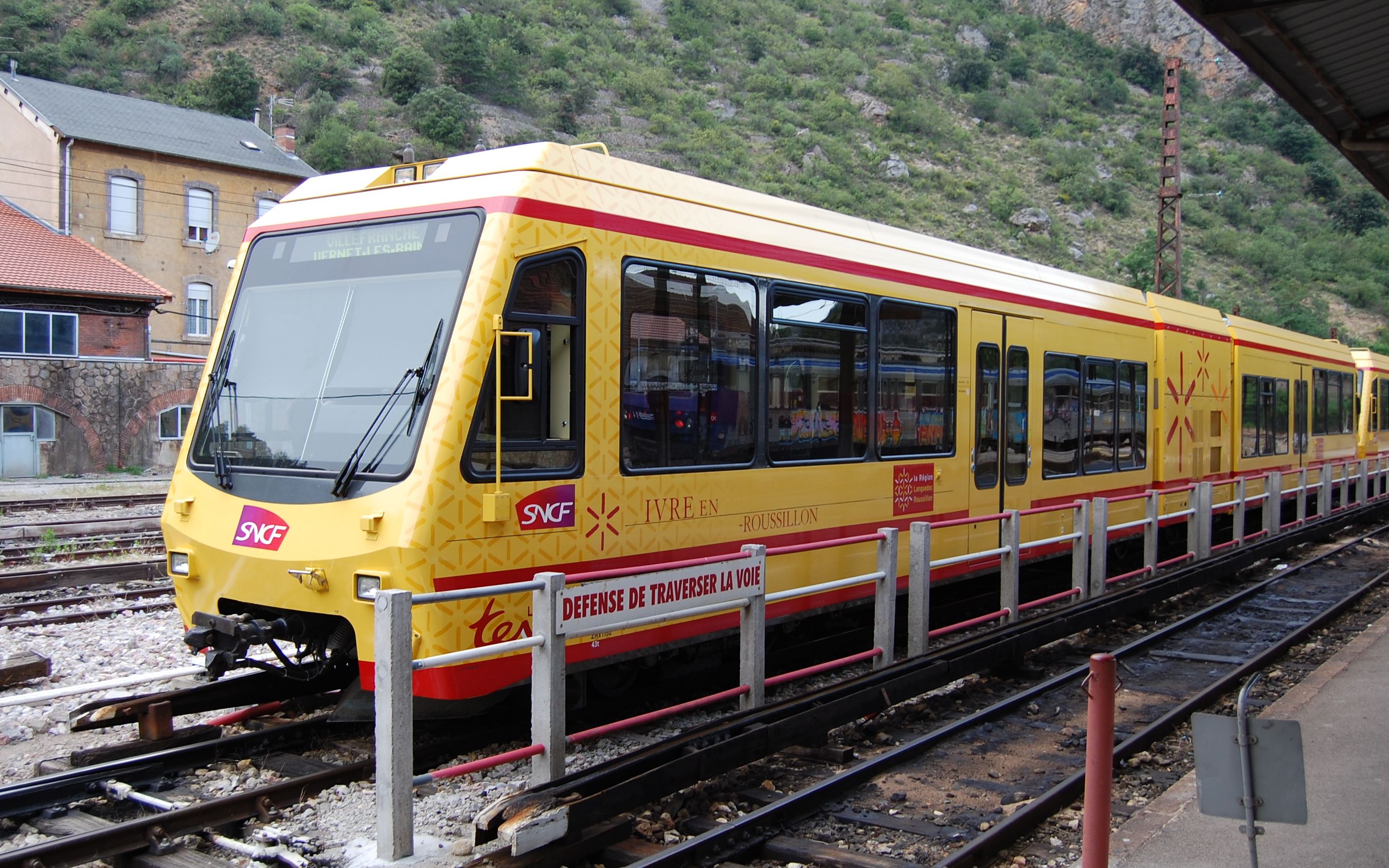 【搬运】【世界铁路】第二代"黄色小火车"——法国国家铁路z 150型