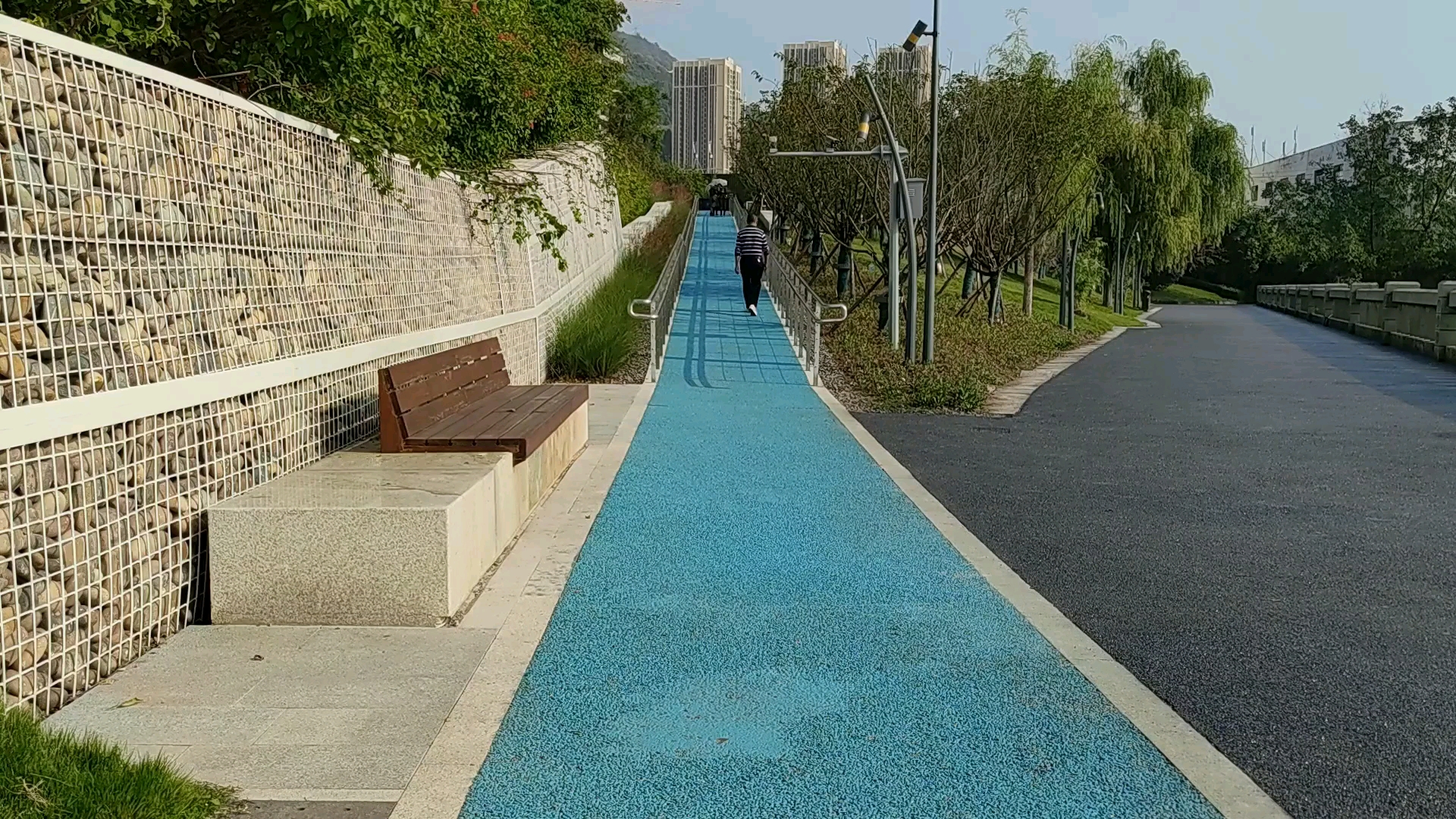 万州江南滨江路街道