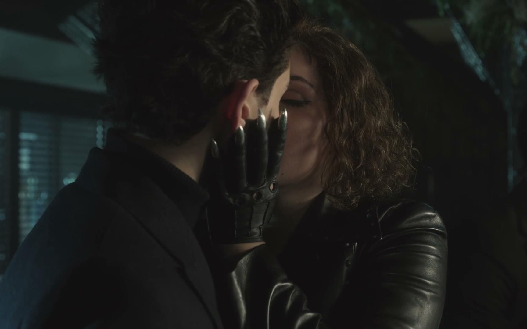 活动  【dc|哥谭|蝙猫】曾经最心爱的女孩 我却与她擦肩而过 that