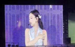 Скачать видео: [4K] Jennie - You&me曼谷巡演安可第二天SOLO舞台（大屏直拍）20230528