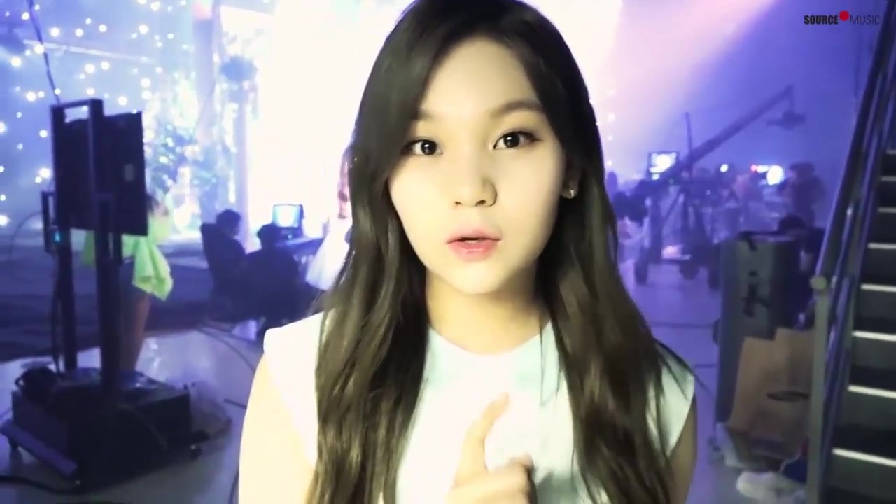 【gfriend】gfriend 《侧耳倾听》活动记录 银河cut