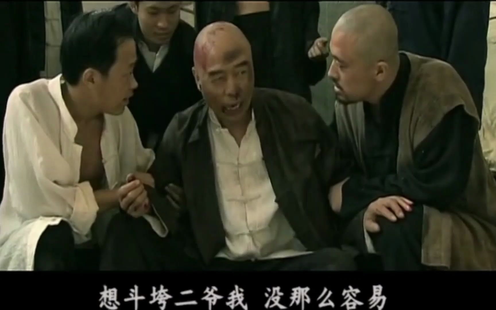 天津孙二爷打架真厉害一动手直接趴地让对手打个爽