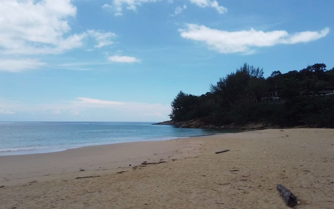 奈通海滩图片