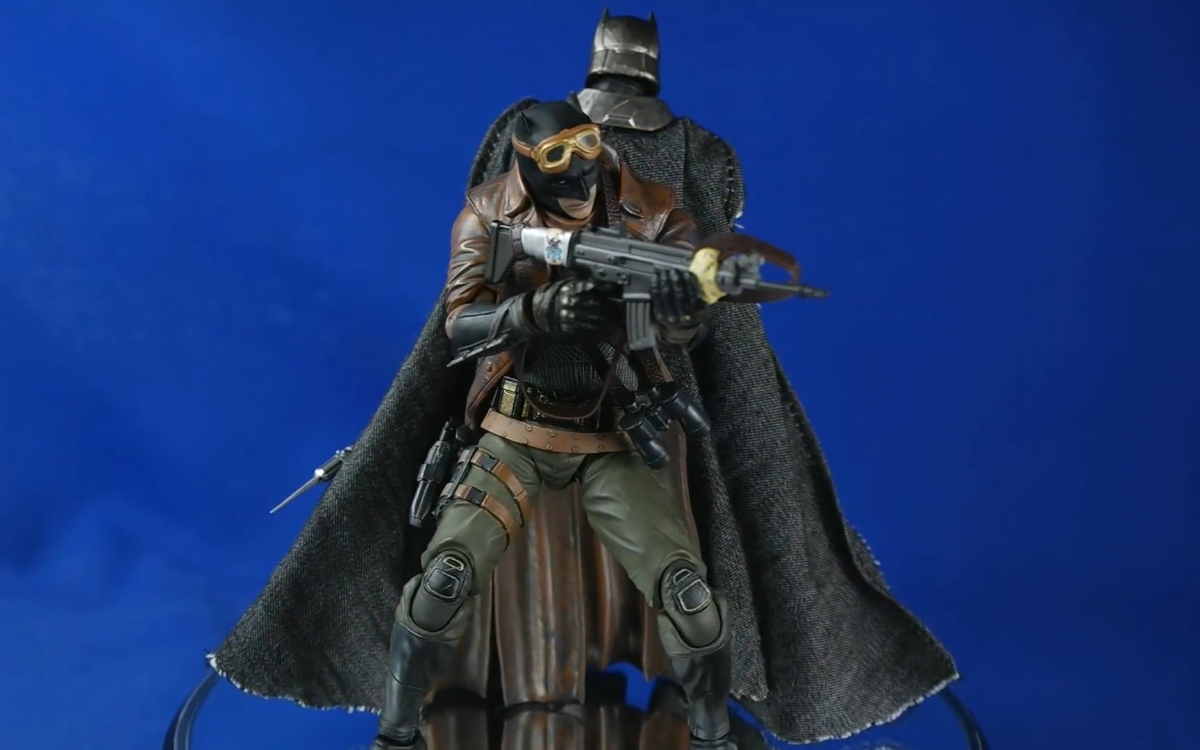 重甲蝙蝠侠沙漠蝙蝠侠reviewbatmanknightmarevermafexbatmanvsuper