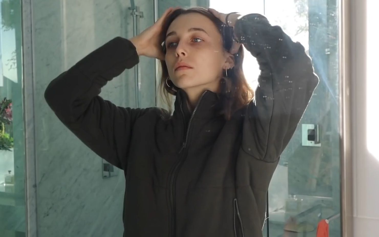 【中字】emma chamberlain "ugg季和万圣节南瓜蛋糕"_哔哩哔哩_bili