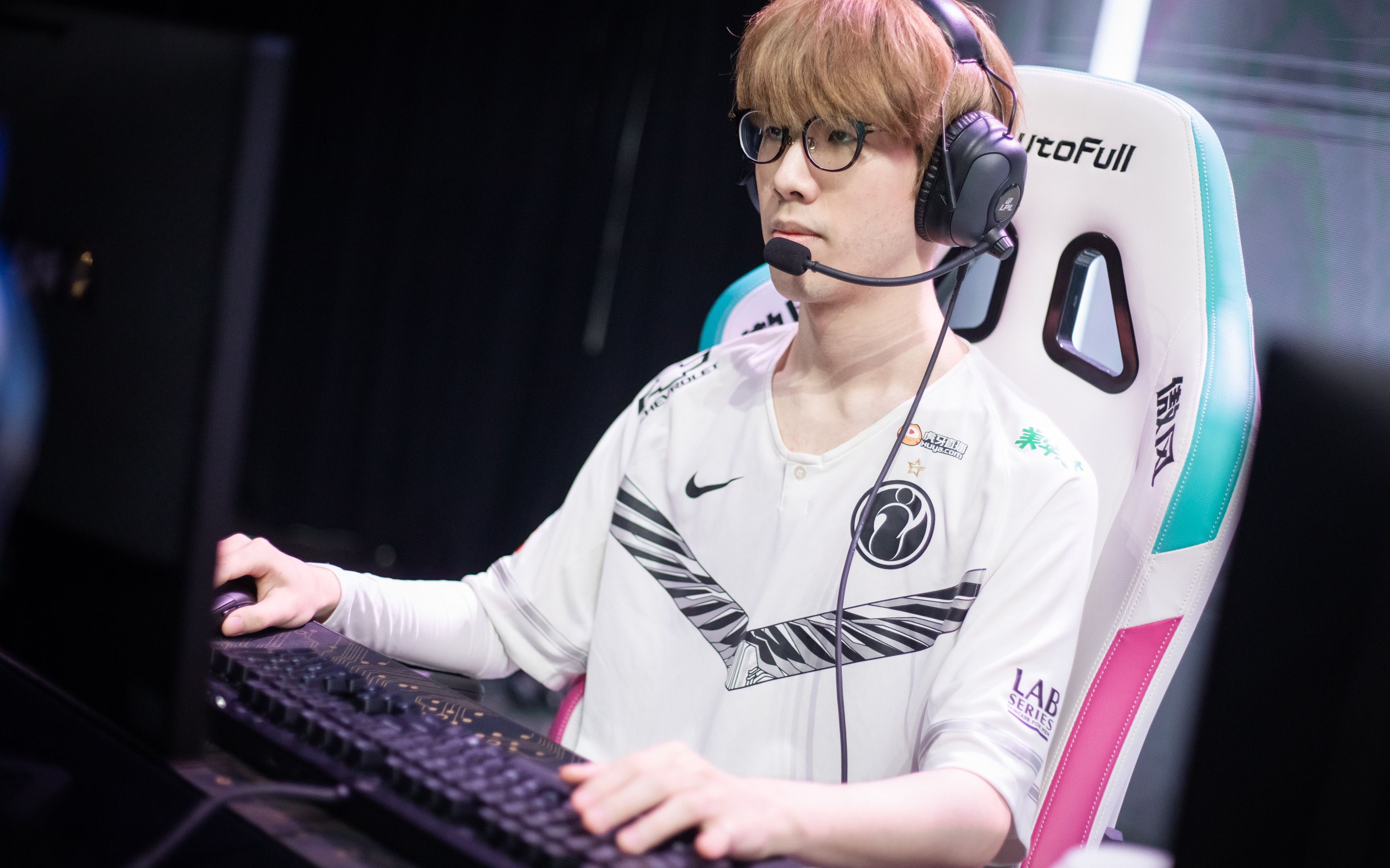 【agnel】200714 the shy直播实录【手书】the shy:蚊子吃我咯!