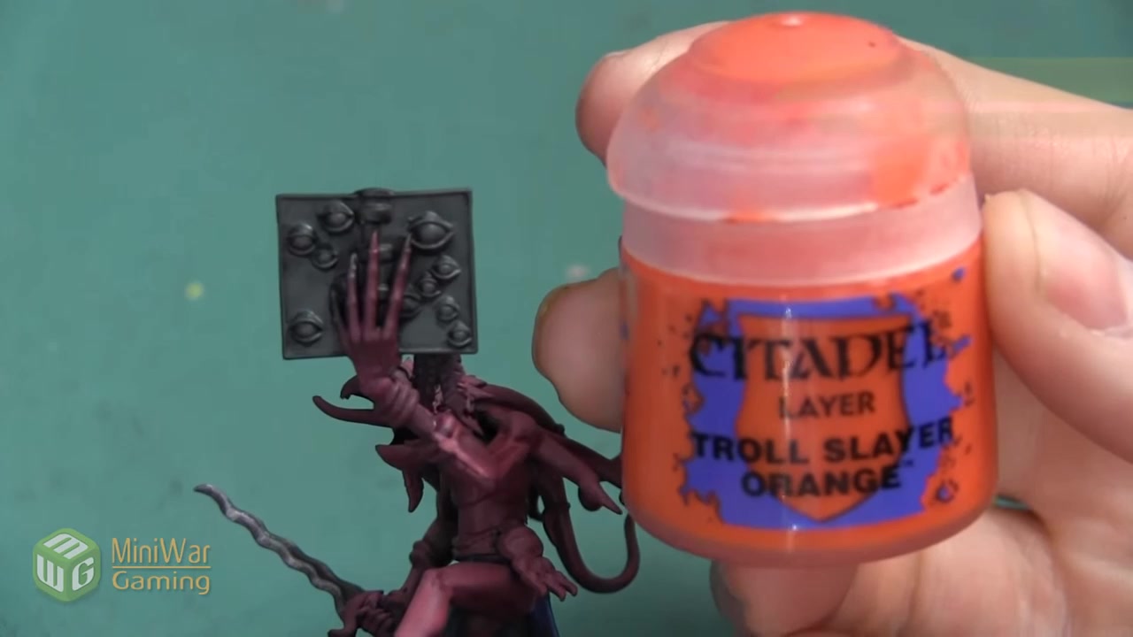 [图]How To_ Paint Glowing Yellow Demon Eyes - YouTube