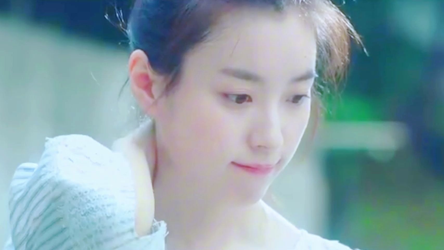 为艺术献身的女星-韩孝周