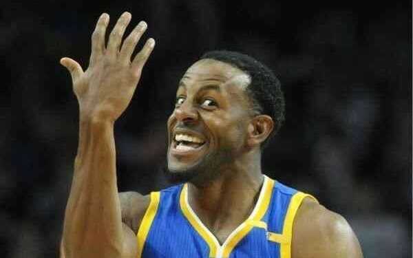 [nba2kol2]30万最强全能锋线,控球99,扣篮90,速度92,3分88