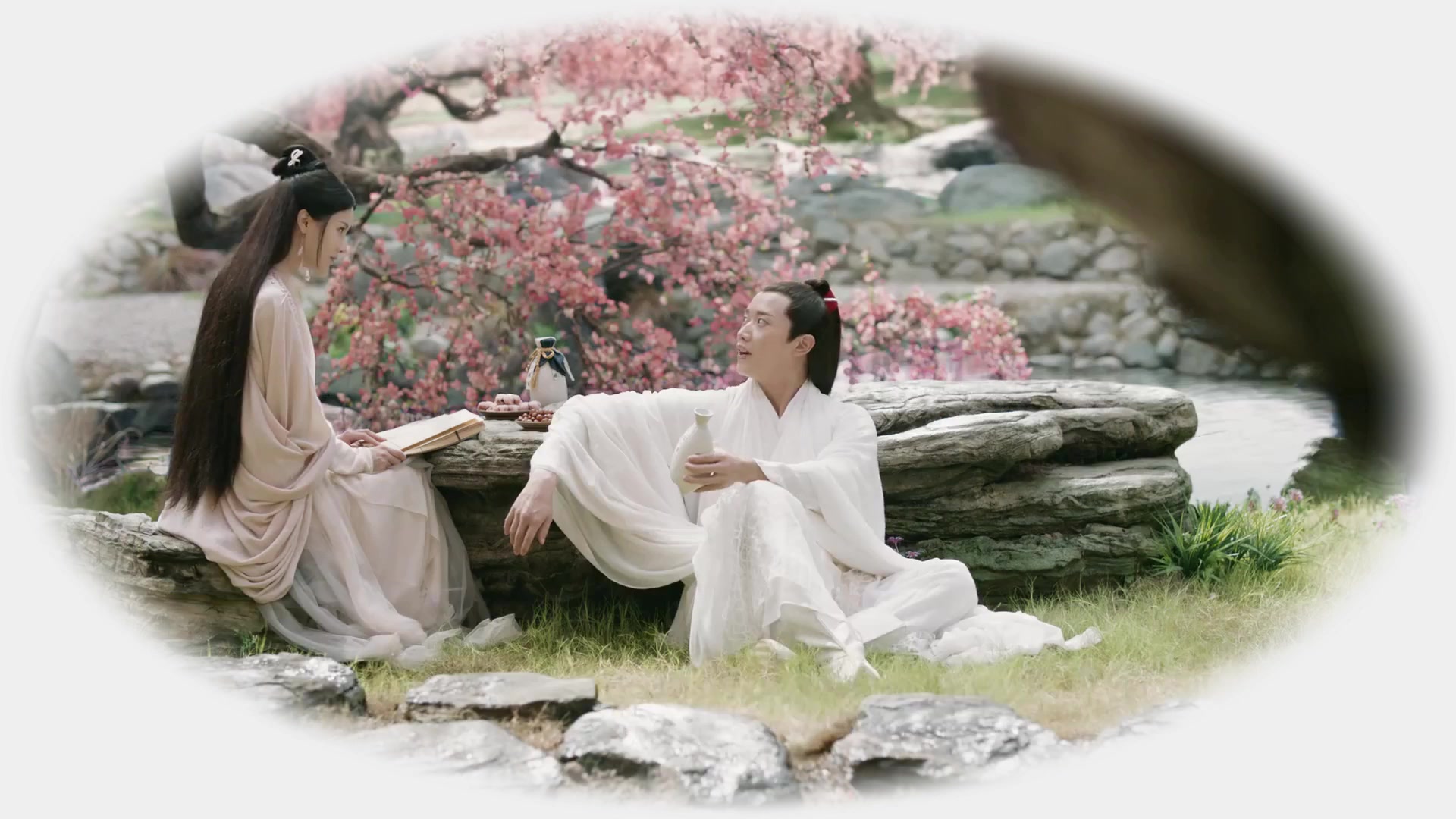 1桃林甜蜜温馨日常_哔哩哔哩 (゜-゜)つロ 干杯~-bilibili