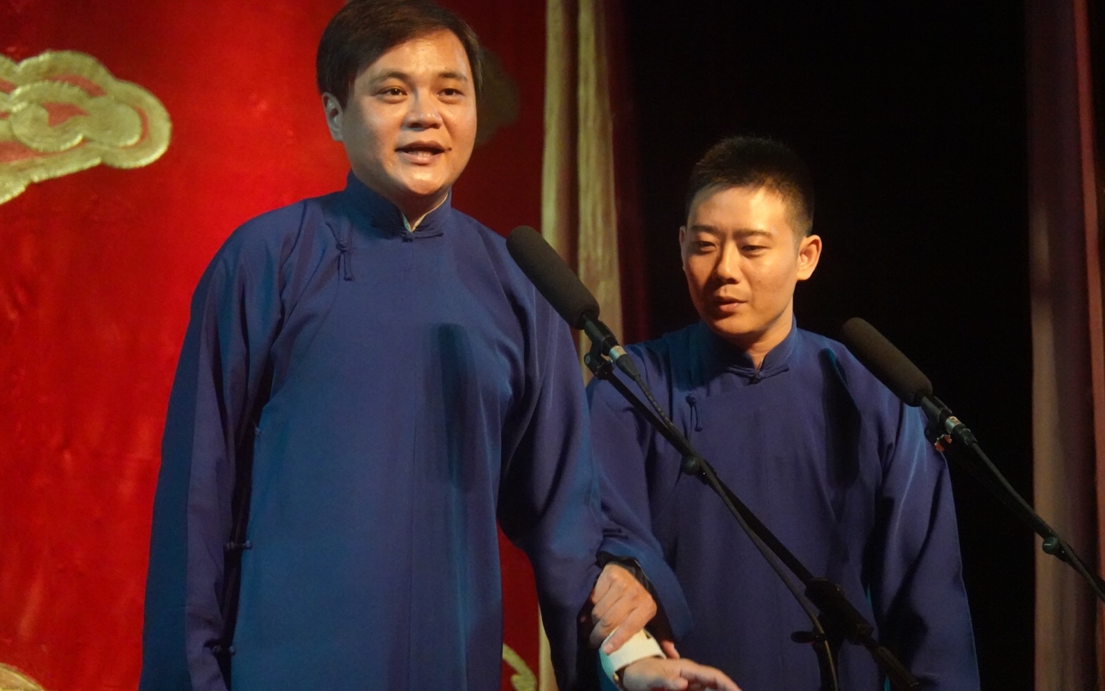 【高栾】斗智斗勇之同步出击