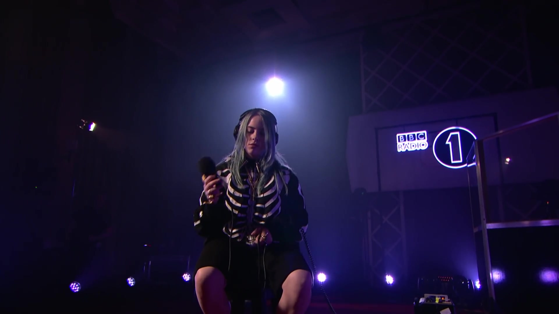 billie eilish - when the partys over on radio 1