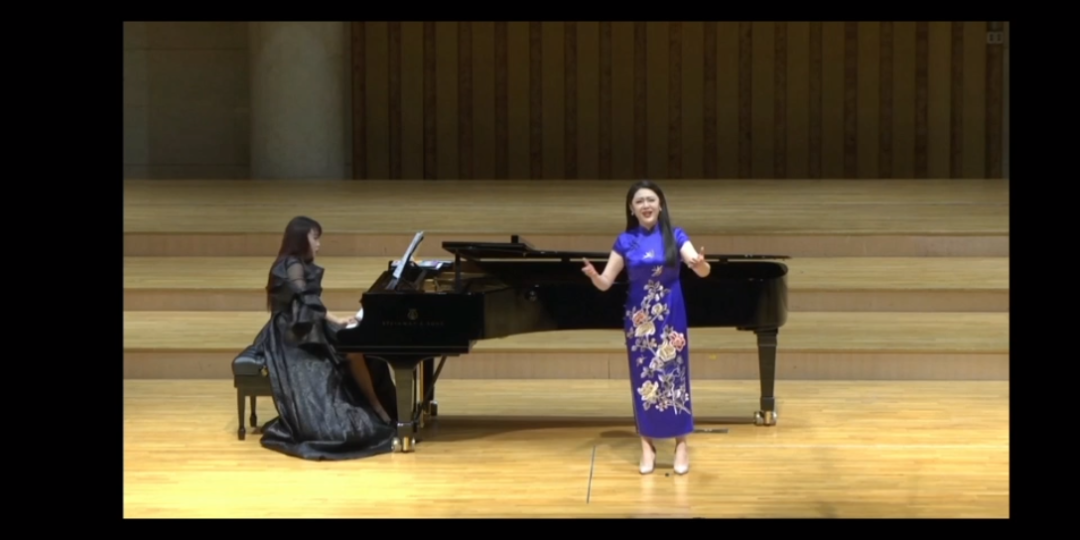 戴你唱歌女中音歌唱家李思琦多情的土地钢琴伴奏陈钰