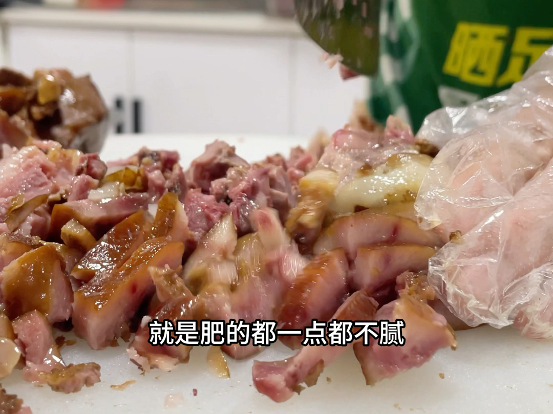 30年卤味猪头肉!特色猪头肉卷饼