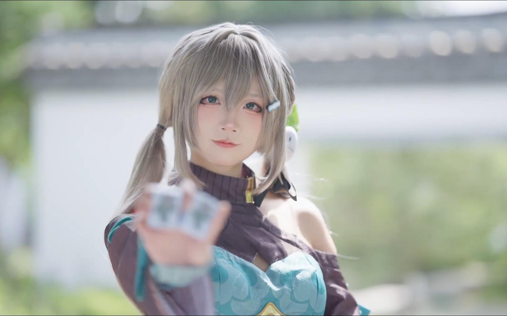 信不信本青雀4张牌秒了你 崩坏星穹铁道 青雀 cos