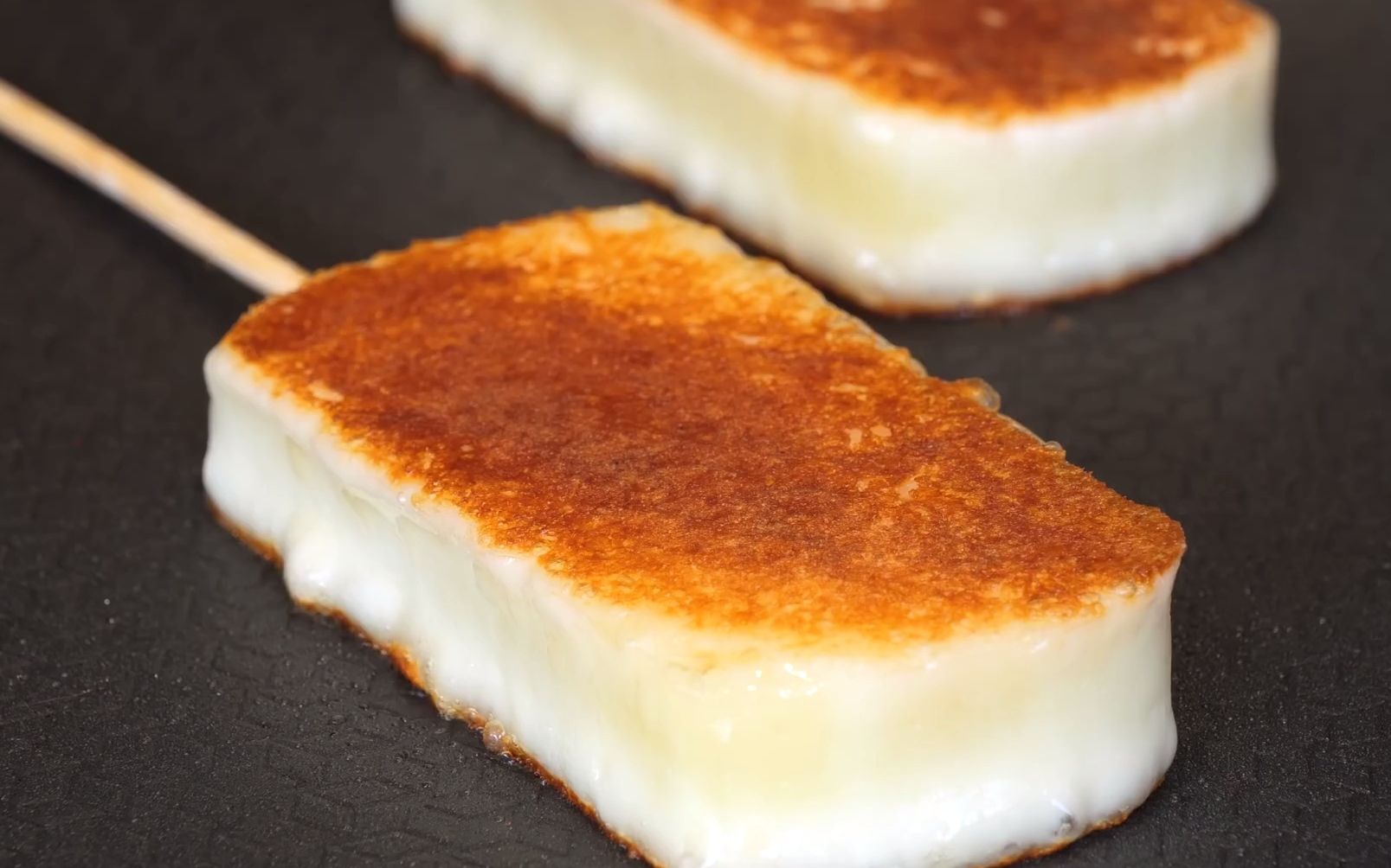 力量满满!美味颜值高的烤芝士条 — 韩国街头小吃