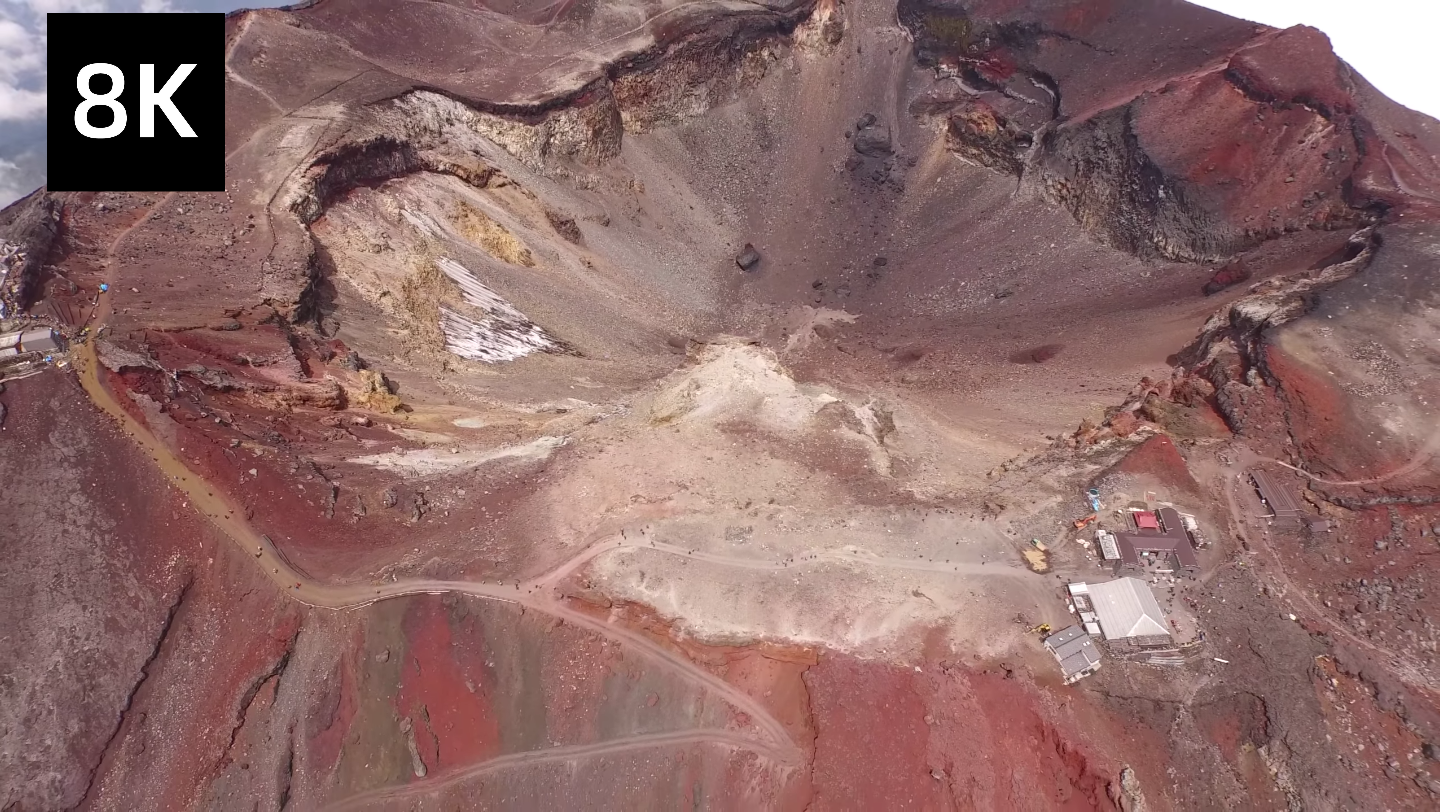 8K航拍日本富士山火山口,高3775.6米,日本的灵山,世界文化遗产,每年仅3000人登顶哔哩哔哩bilibili