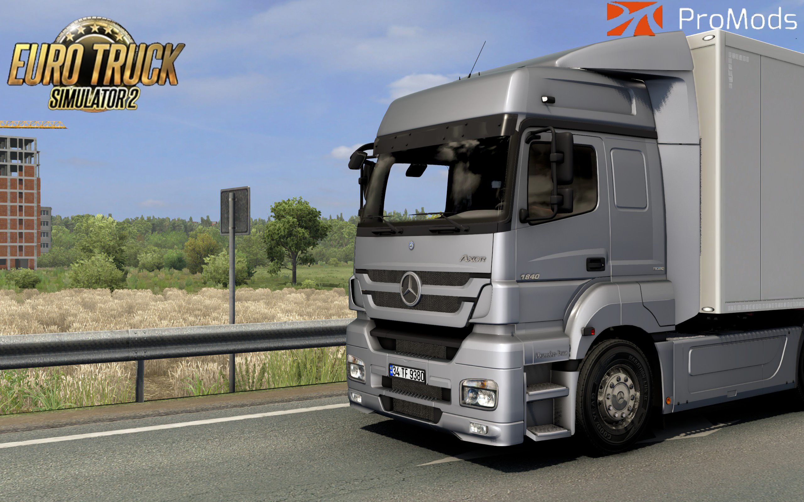 欧洲卡车模拟222乌克兰山路飙车驾驶奔驰axor运送回收的塑料