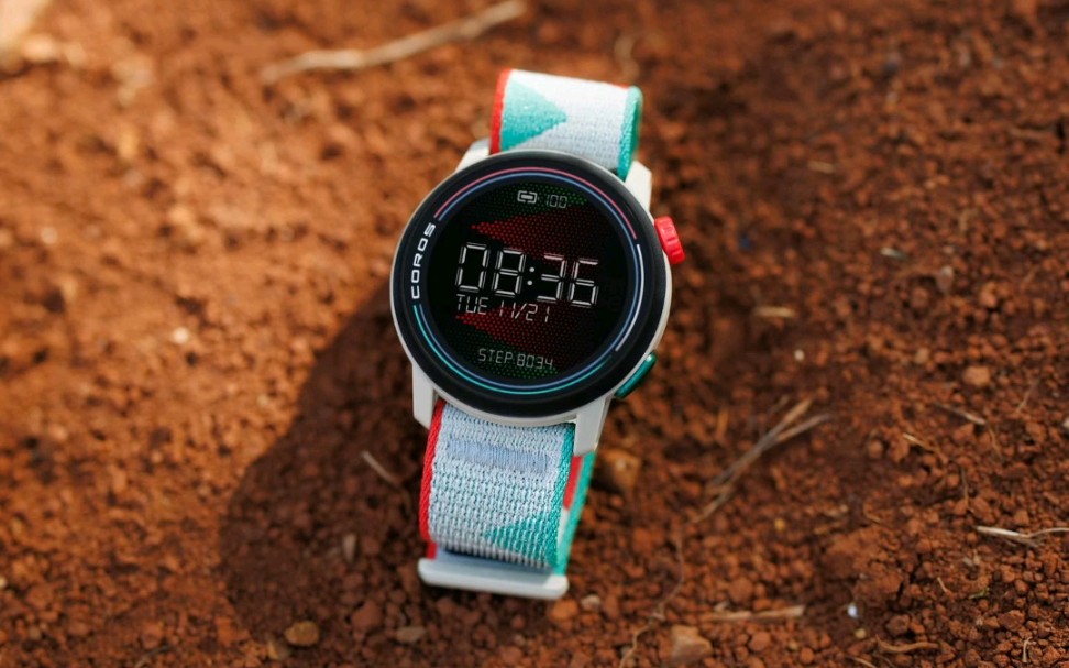 基普乔格签名高驰pace3手表.