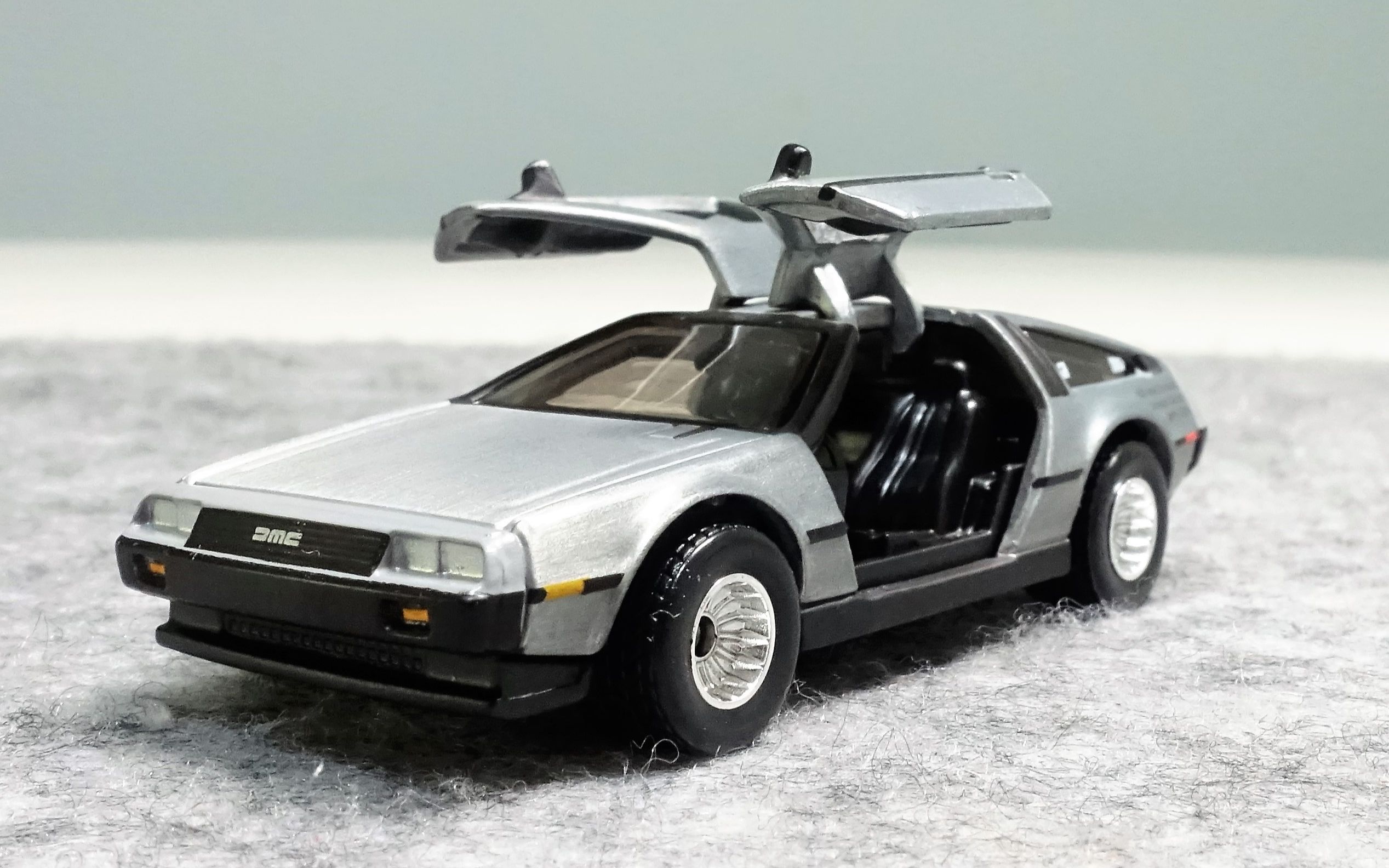 【阿闻玩小车】第21期 传世经典-德罗宁 dmc-12_哔哩哔哩_bilibili