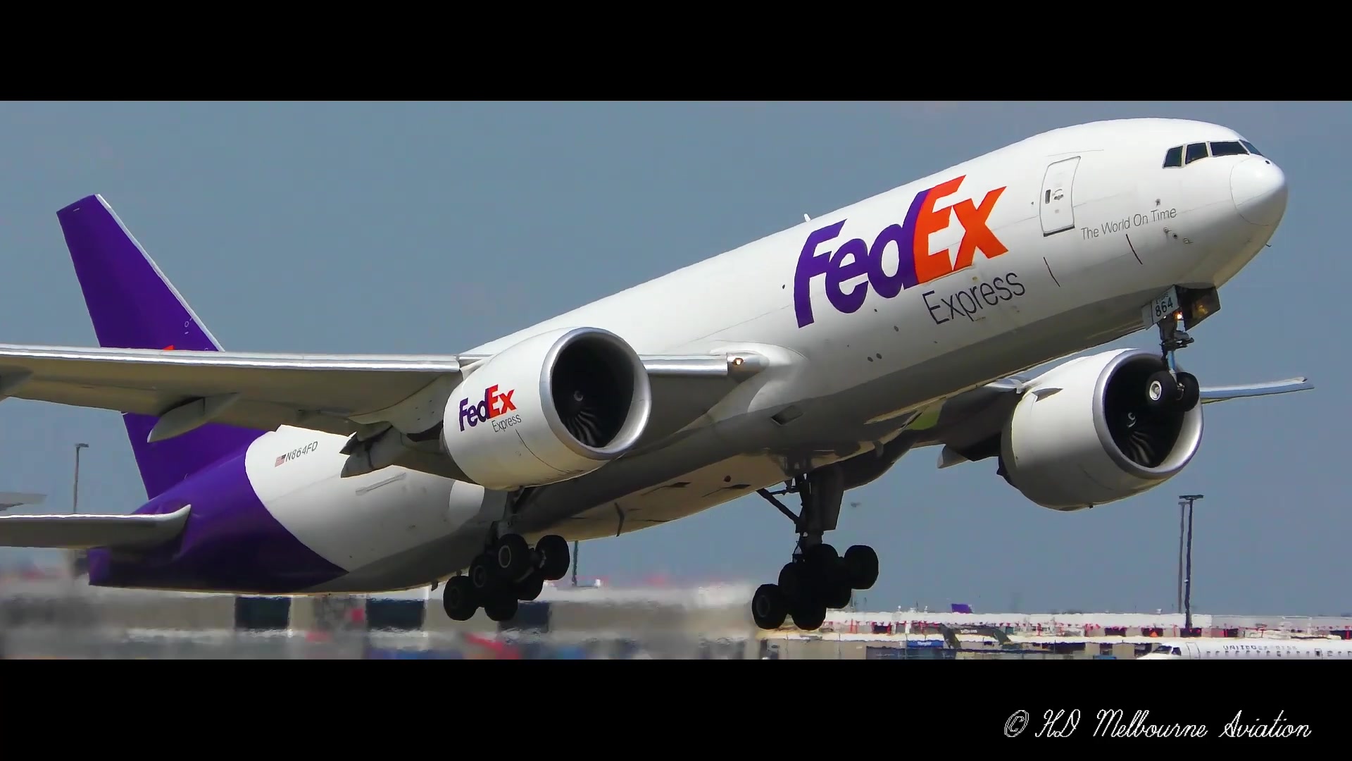 20200313联邦快递波音777货机本场训练孟菲斯机场