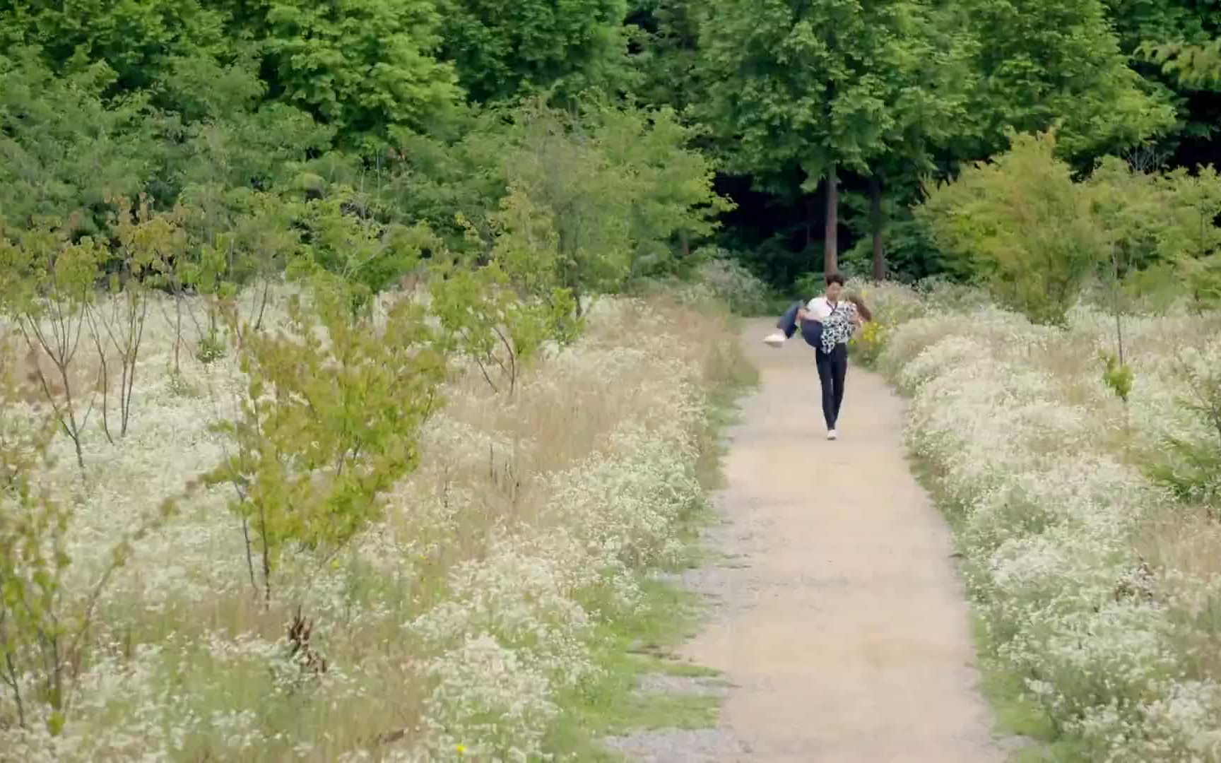 [图]CHEN 'The Best Luck (OST)' MV