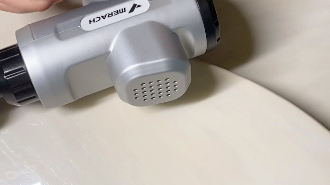 菠萝君pro3使用感受千元级筋膜枪优点比几百元的好在哪里