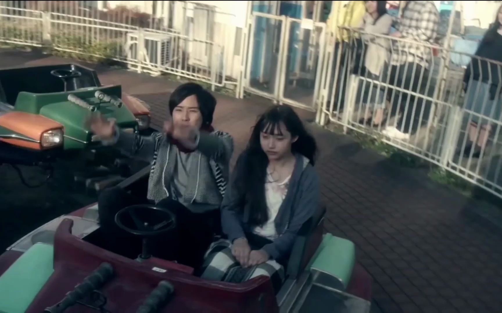 假面骑士amazons:千翼与惟由的悲惨命运