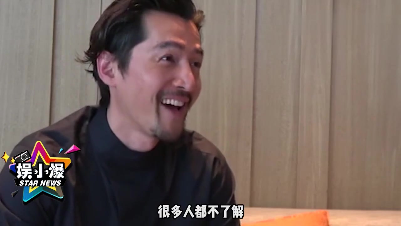郭德纲给胡歌下套问刘亦菲和杨幂哪个好胡歌开口反杀太机智