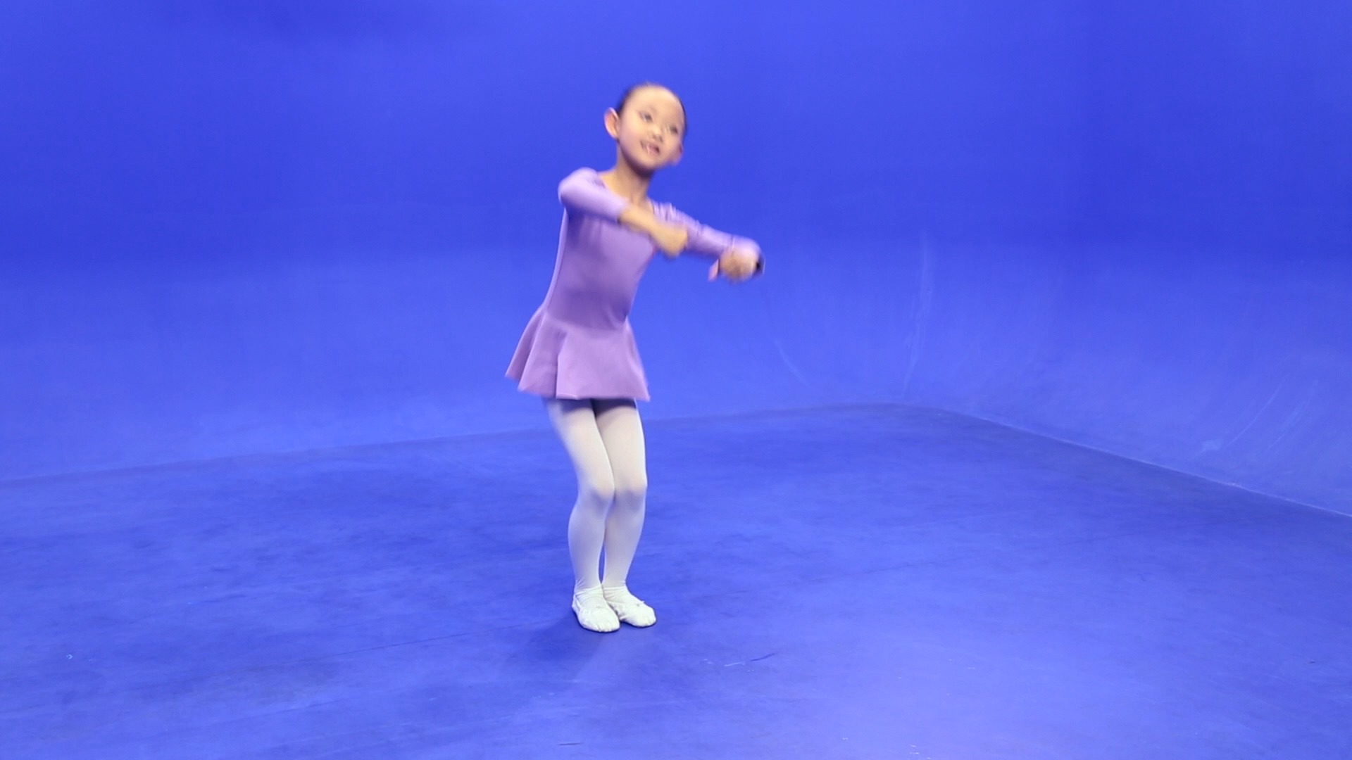 08第二单元 04 小舞蹈——《小海军》