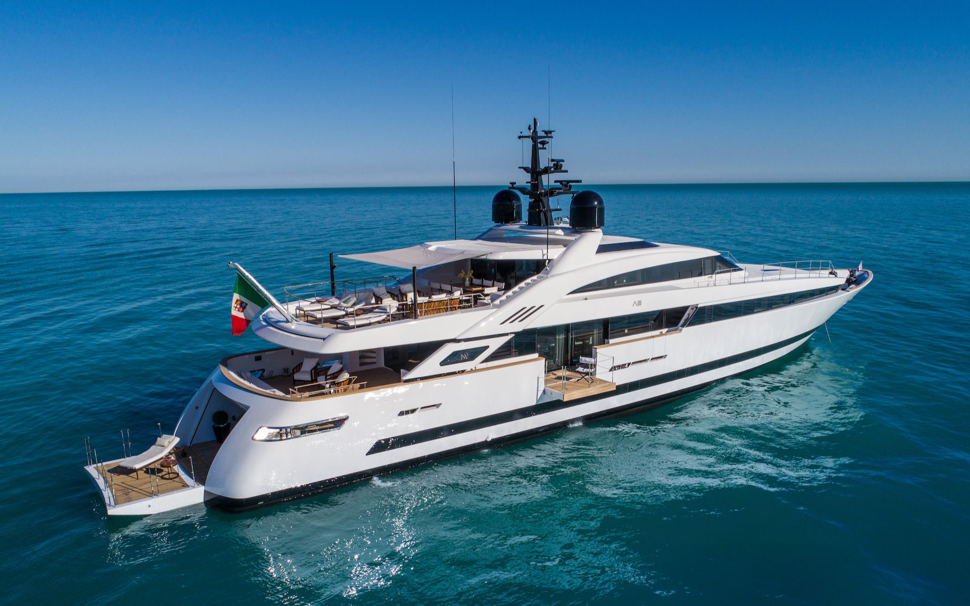 集会意大利isa430m1411agoraiii号超级游艇