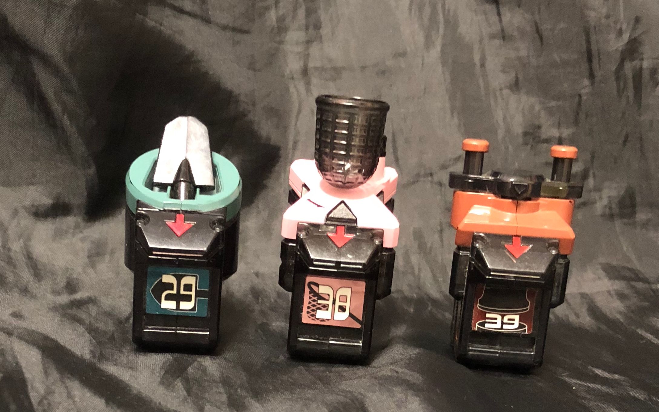 假面骑士fourze腰带 — 29   39   38