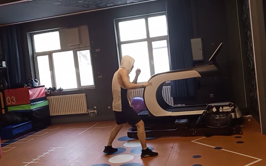 三个月的新手空击,帮帮我吧.