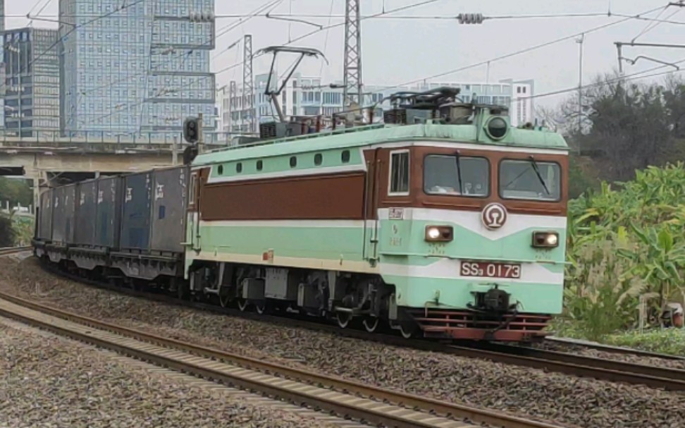 【ss3-0173】广西沿海铁路公司韶山3经过南环线下行弯道